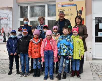Посещение Театра юного зрителя с воспитанниками Спасского детского дома